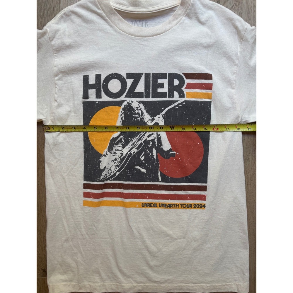 Hozier Unreal Unearth Tour 2024 T-Shirt Mens Medium Cream Concert Graphic Tee - Picture 6 of 7